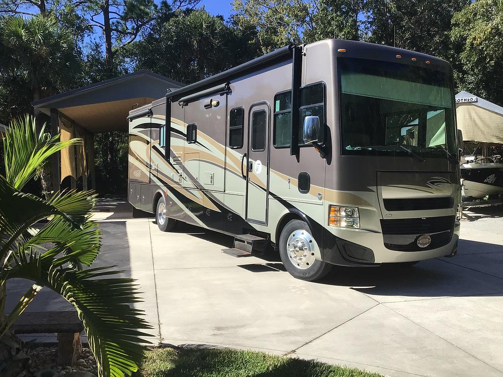 Photo of Rv