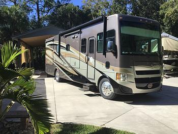 Thumbnail of RV