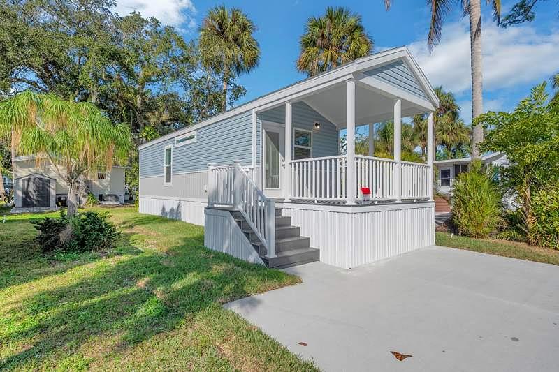 Photo of Mobile Home