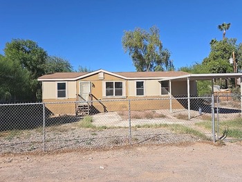 Thumbnail of mobile home