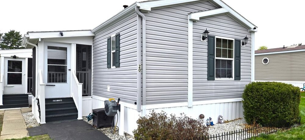 Photo of Mobile Home
