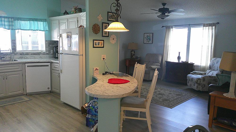 Lake Griffin Harbor Village