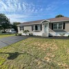 Mobile Home for Sale: 2 Bed 2 Bath 2012 Commodore