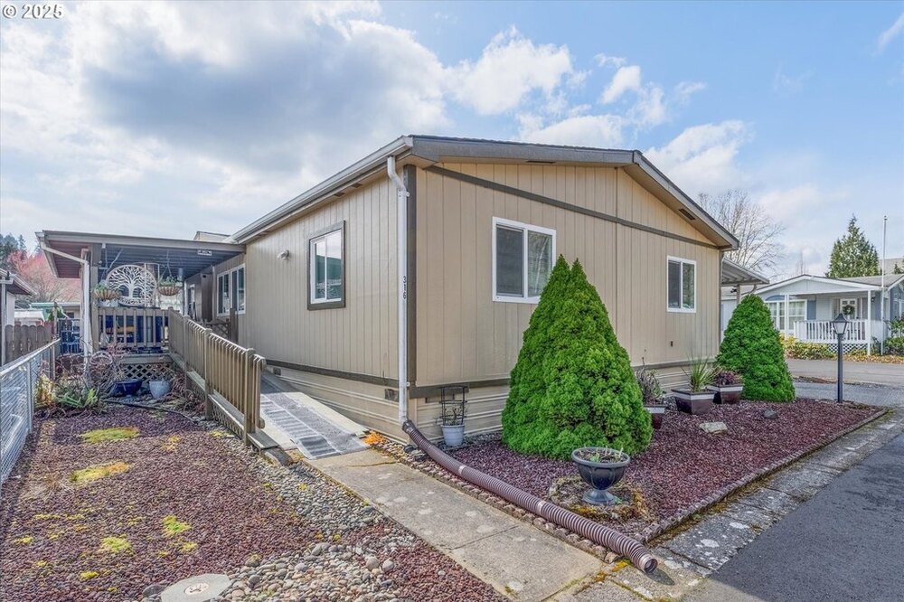 Photo of Mobile Home
