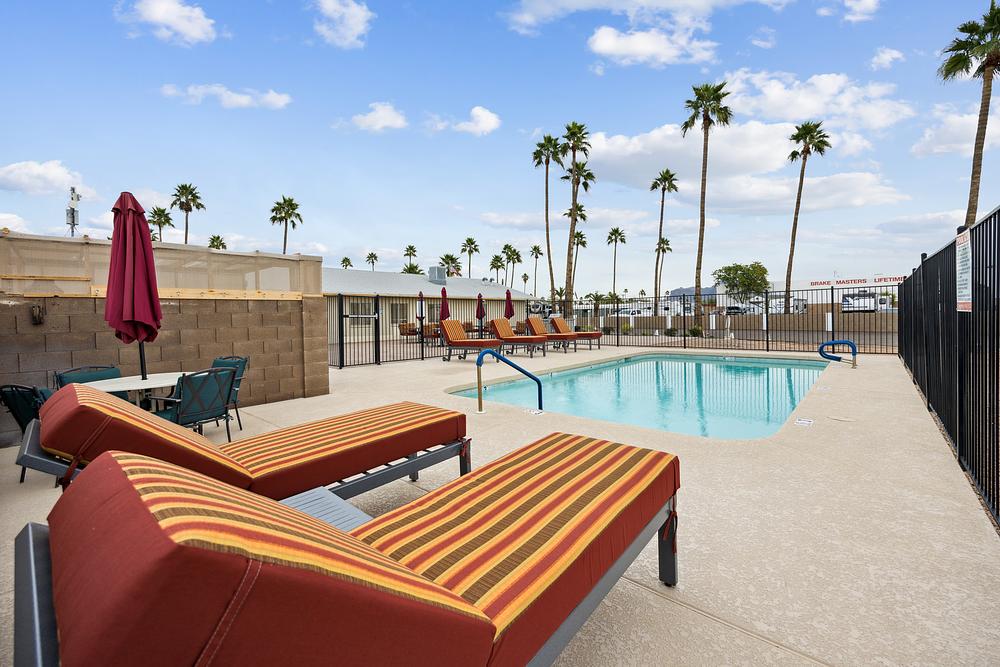 2048x1365 11100 E Apache Trail  Apache Junction  AZ 85120  USA WedFeb0720241707290449045.JPG