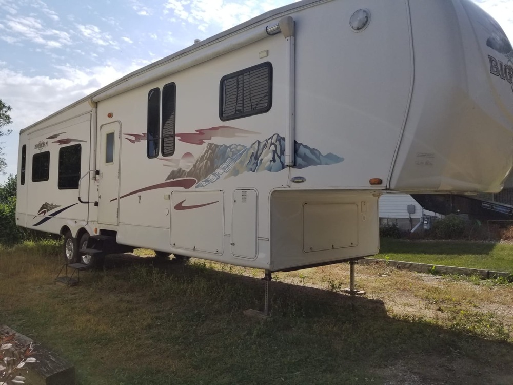 Photo of Rv