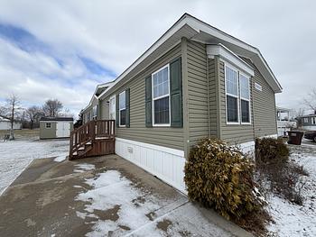 Thumbnail of mobile home