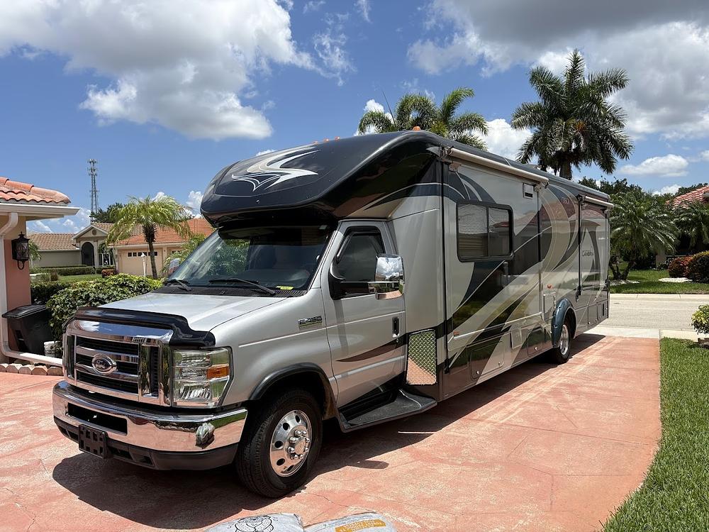 Photo of Rv