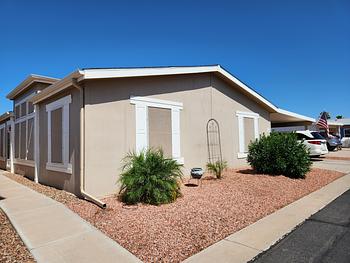 Thumbnail of mobile home