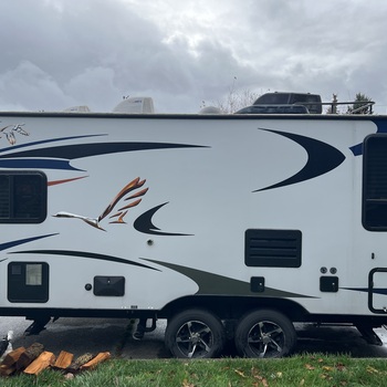 Thumbnail of RV