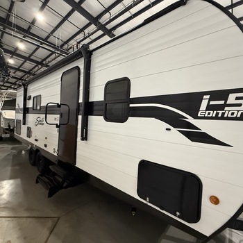 Thumbnail of RV