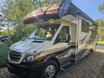 Thumbnail of RV
