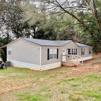 Thumbnail of mobile home