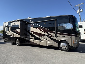 Thumbnail of RV