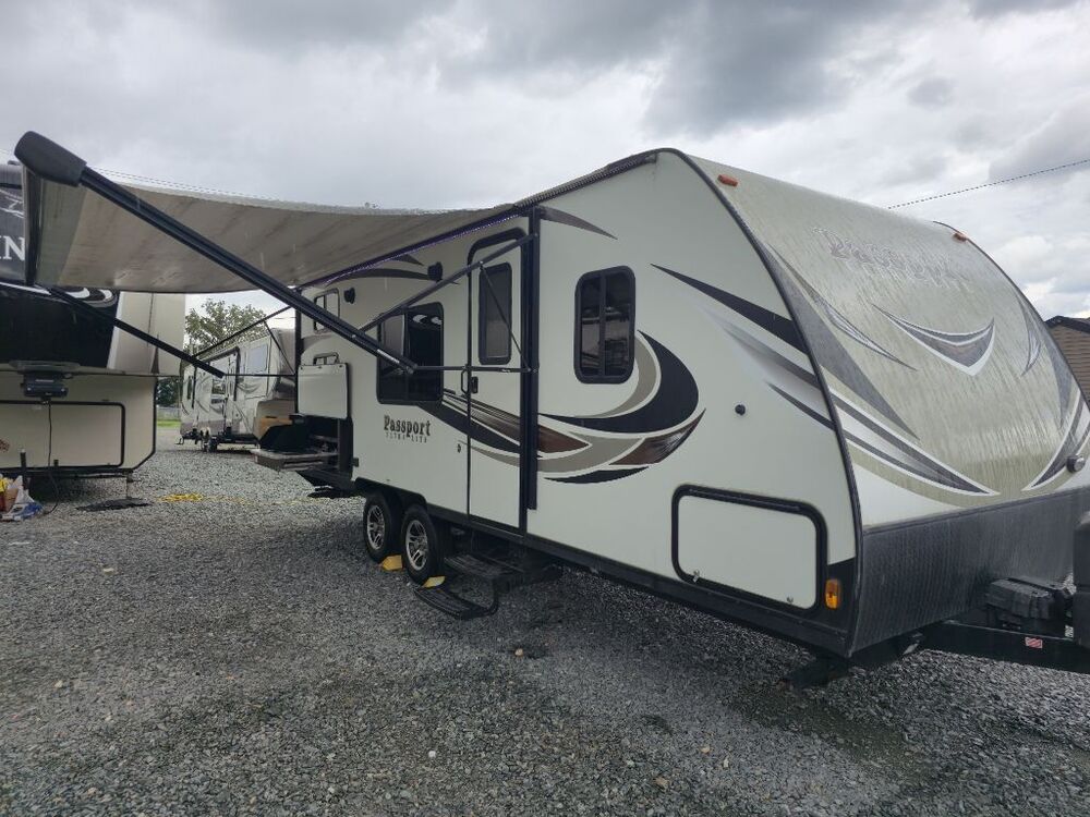 Photo of Rv