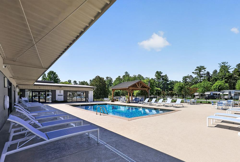 EDIT 05 248 Ironwood Dr Exterior 6068