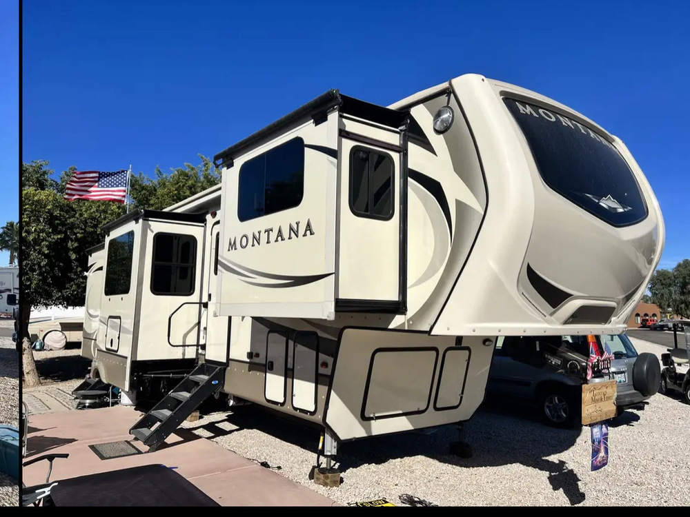 Photo of Rv