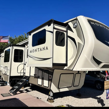 Thumbnail of RV