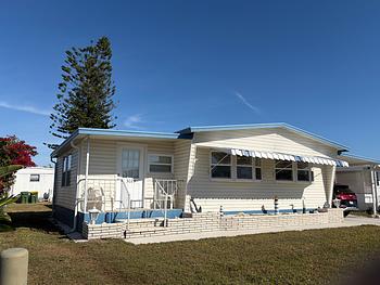 Thumbnail of mobile home