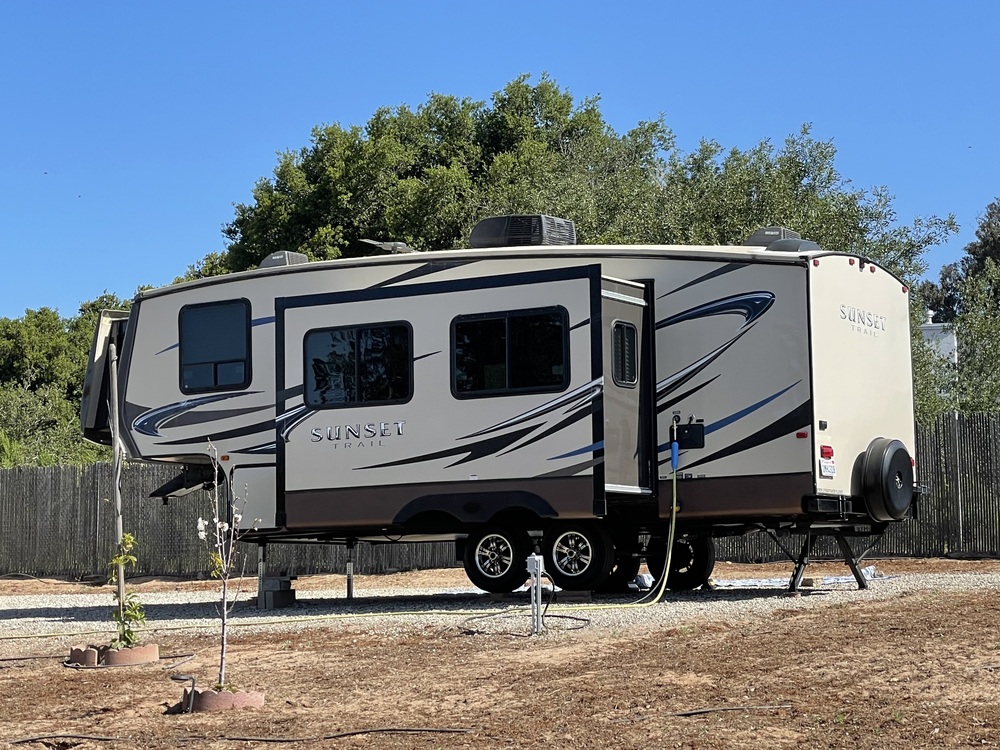 Photo of Rv
