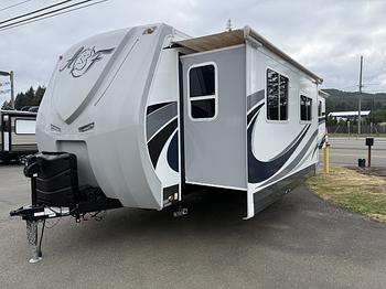 Thumbnail of RV
