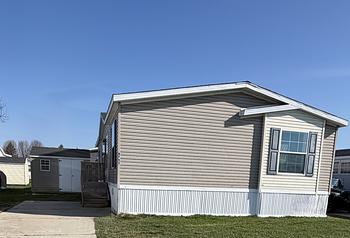 Thumbnail of mobile home