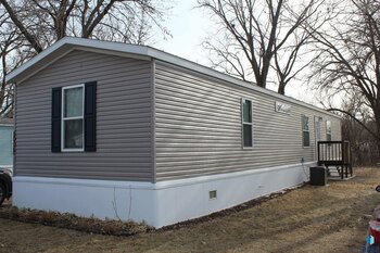 Thumbnail of mobile home