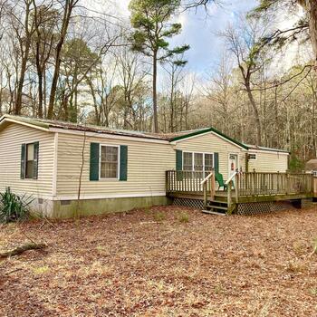 Thumbnail of mobile home