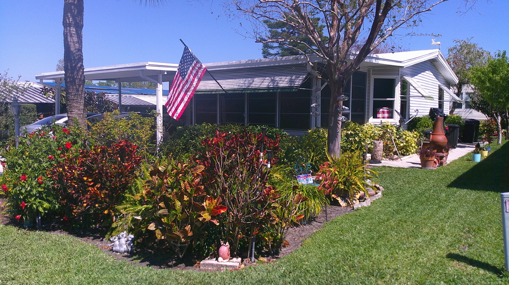 Lake Griffin Harbor Village