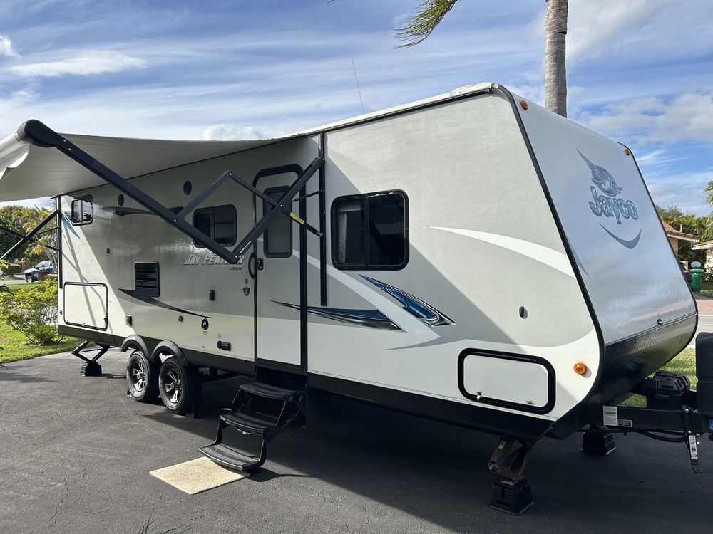Photo of Rv