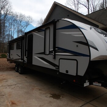 Thumbnail of RV