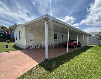 Thumbnail of mobile home