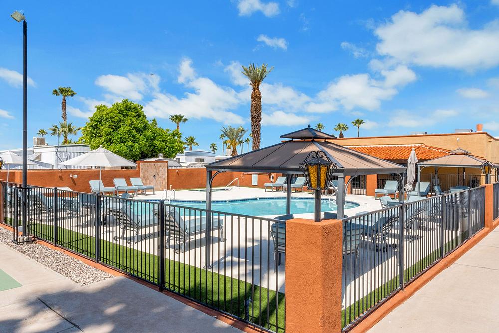 16 2305 W Ruthrauff Rd Tucson AZ 85705 USA Exterior DSC09944