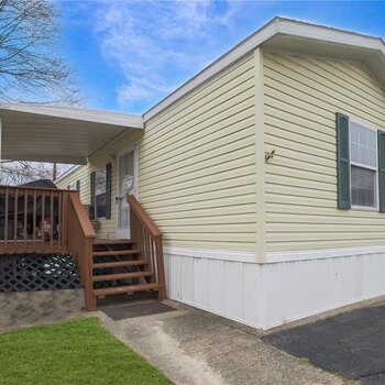 Thumbnail of mobile home