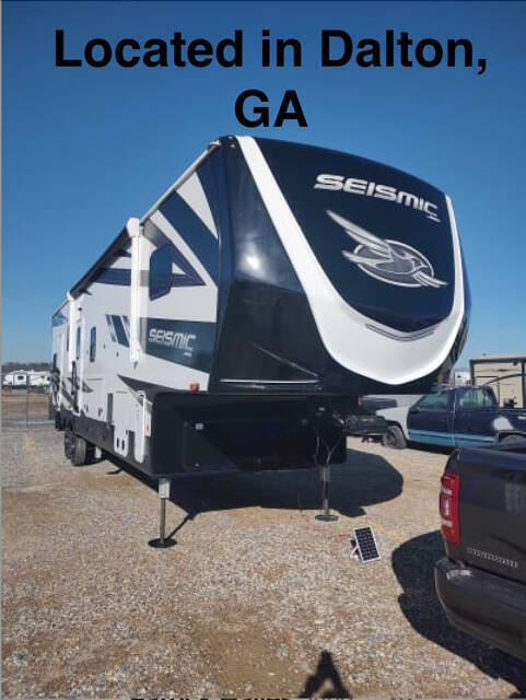 Photo of Rv