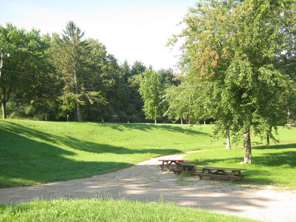BEAUTIFUL 3 TIER AMPHITHEATER CAMPGROUNDS