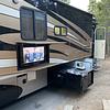 RV for Sale: 2009 DISCOVERY 40K