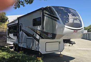 Thumbnail of RV