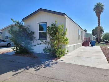 Thumbnail of mobile home