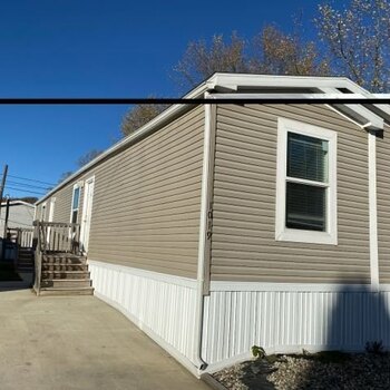 Thumbnail of mobile home