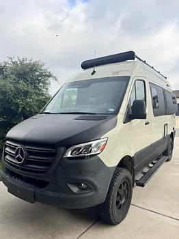 Thumbnail of RV