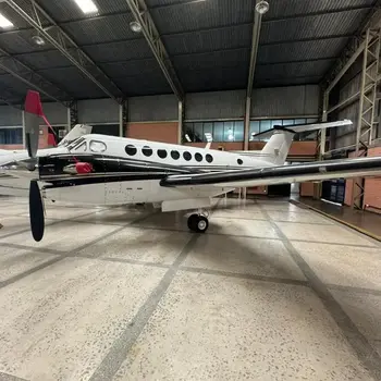 7254/beechcraft-king-air-350-2006-flightmarket-id-7254-44520.webp