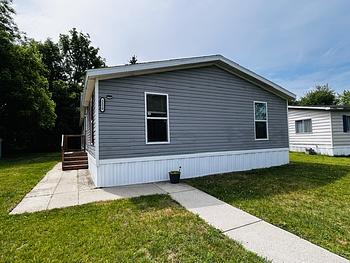 Thumbnail of mobile home