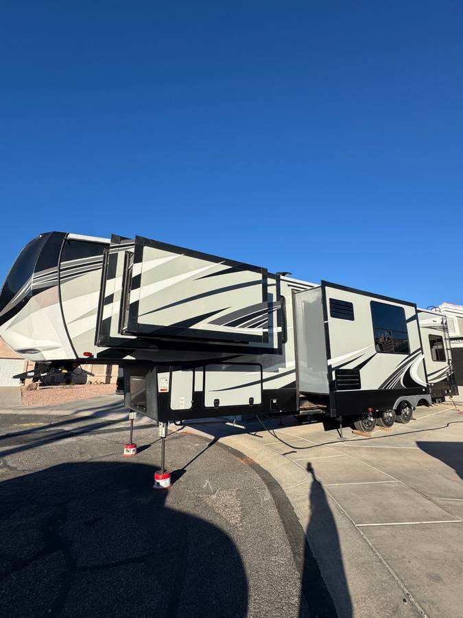 Photo of Rv