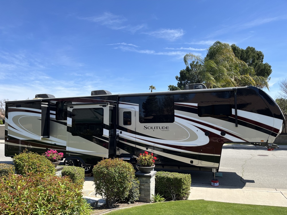 Photo of Rv