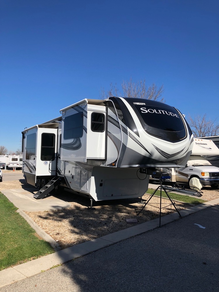 Photo of Rv