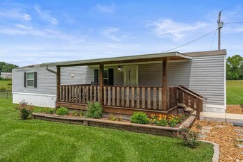 Thumbnail of mobile home