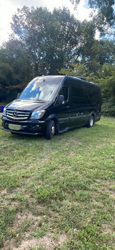 Thumbnail of RV