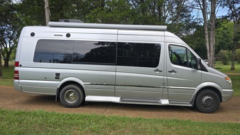 Thumbnail of RV