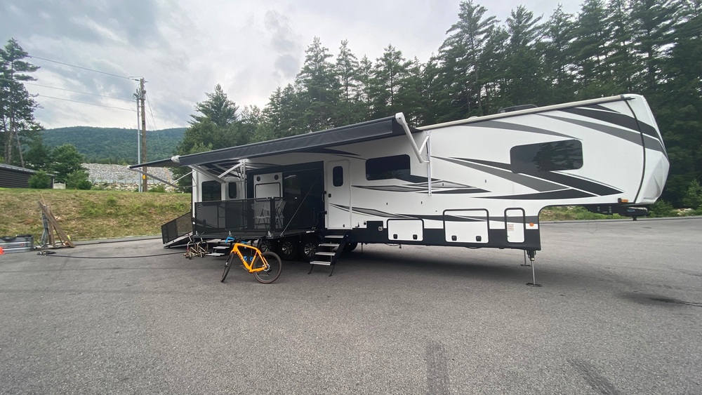 Photo of Rv